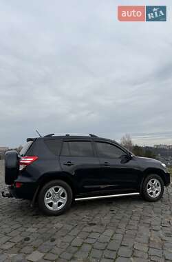 Позашляховик / Кросовер Toyota RAV4 2012 в Житомирі