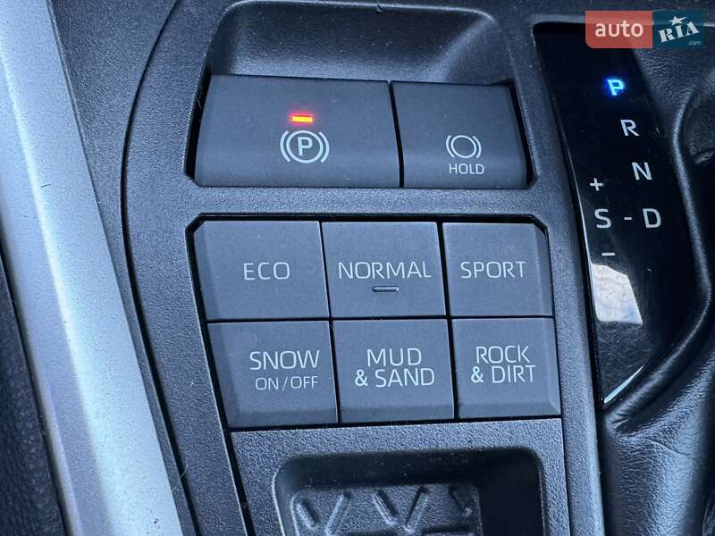 Позашляховик / Кросовер Toyota RAV4 2019 в Одесі