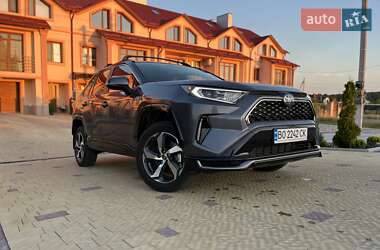 Позашляховик / Кросовер Toyota RAV4 2021 в Тернополі