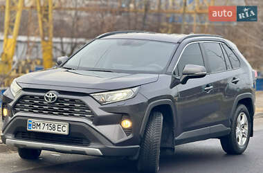 Позашляховик / Кросовер Toyota RAV4 2019 в Києві