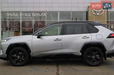 Позашляховик / Кросовер Toyota RAV4 2019 в Сумах