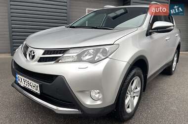 Позашляховик / Кросовер Toyota RAV4 2013 в Харкові