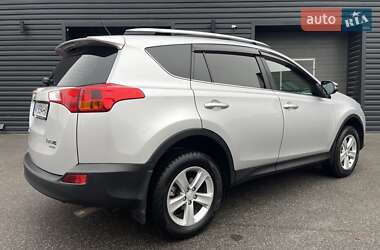 Позашляховик / Кросовер Toyota RAV4 2013 в Харкові