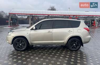 Позашляховик / Кросовер Toyota RAV4 2007 в Полтаві