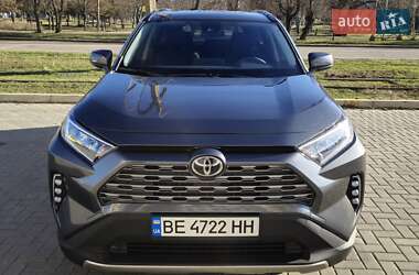 Внедорожник / Кроссовер Toyota RAV4 2019 в Николаеве