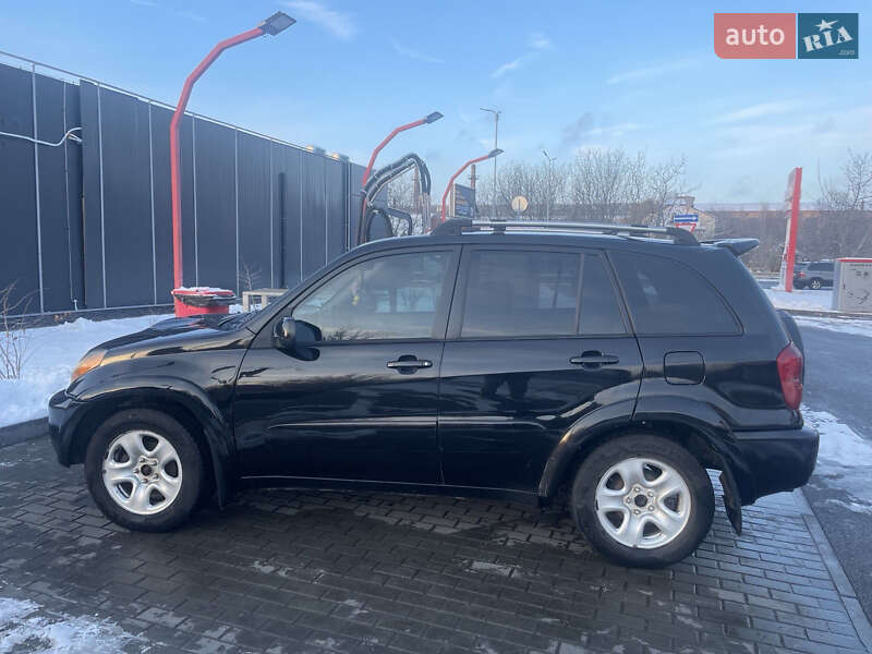 Внедорожник / Кроссовер Toyota RAV4 2003 в Виннице