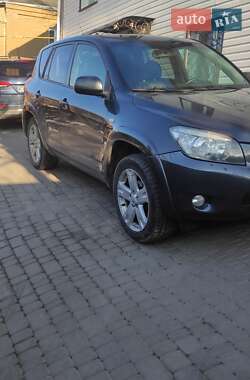 Позашляховик / Кросовер Toyota RAV4 2007 в Умані