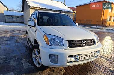 Позашляховик / Кросовер Toyota RAV4 2003 в Яремчі