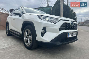 Позашляховик / Кросовер Toyota RAV4 2021 в Миколаєві