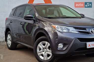 Позашляховик / Кросовер Toyota RAV4 2015 в Одесі