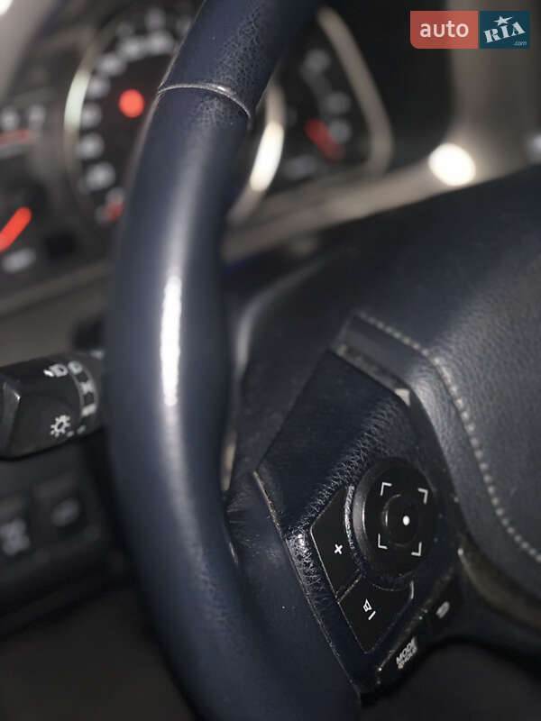 Позашляховик / Кросовер Toyota RAV4 2014 в Львові