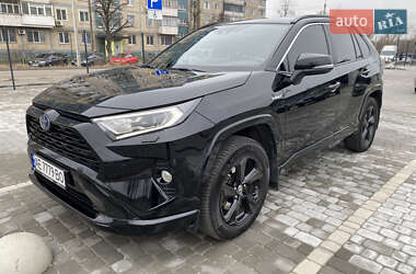 Позашляховик / Кросовер Toyota RAV4 2021 в Дніпрі