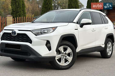 Позашляховик / Кросовер Toyota RAV4 2021 в Дніпрі