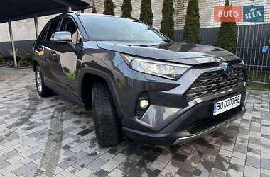 Позашляховик / Кросовер Toyota RAV4 2023 в Тернополі