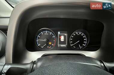 Внедорожник / Кроссовер Toyota RAV4 2017 в Киеве