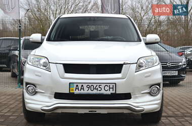 Внедорожник / Кроссовер Toyota RAV4 2011 в 