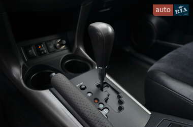 Внедорожник / Кроссовер Toyota RAV4 2011 в 