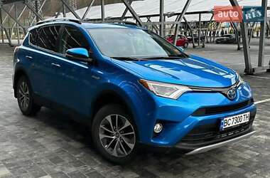 Позашляховик / Кросовер Toyota RAV4 2018 в Львові