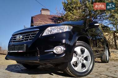 Внедорожник / Кроссовер Toyota RAV4 2012 в Ровно