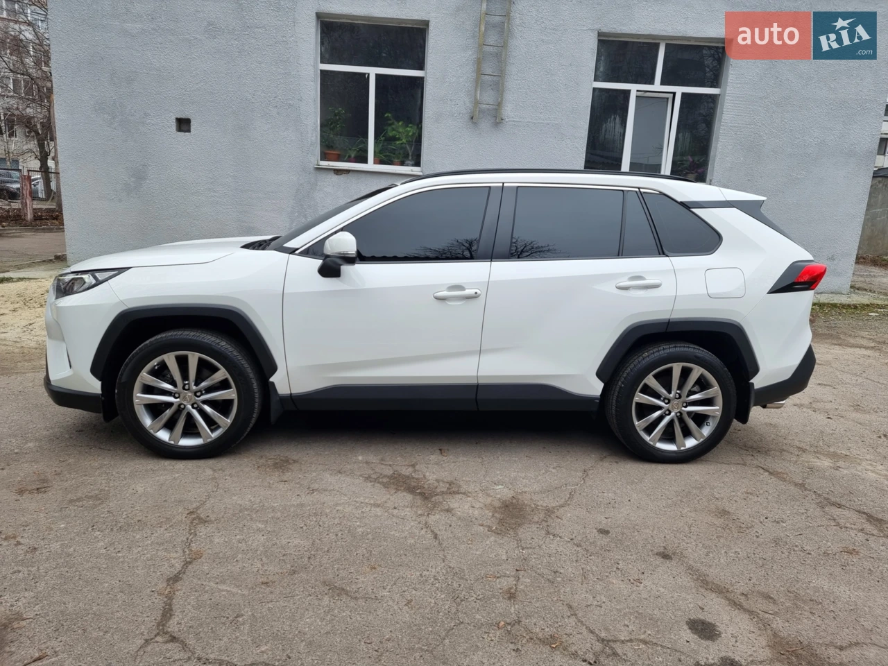 2019 Toyota RAV 4 - мініатюра 27