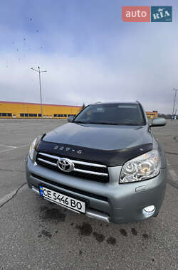 Внедорожник / Кроссовер Toyota RAV4 2007 в Черновцах