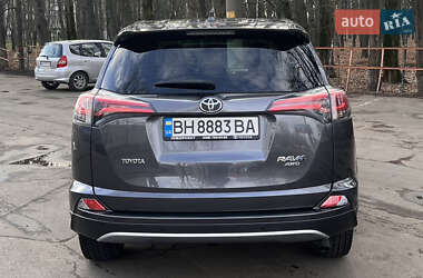 Позашляховик / Кросовер Toyota RAV4 2017 в Одесі