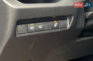 Внедорожник / Кроссовер Toyota RAV4 2020 в Рокитном