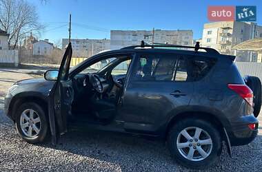 Позашляховик / Кросовер Toyota RAV4 2008 в 