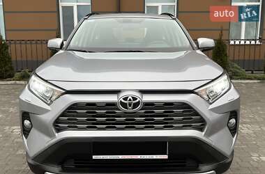 Позашляховик / Кросовер Toyota RAV4 2018 в Вінниці