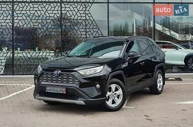 Позашляховик / Кросовер Toyota RAV4 2021 в Києві