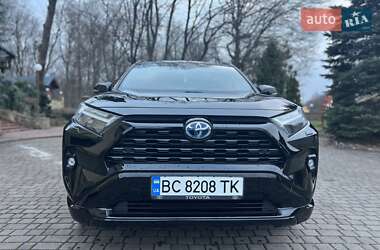 Позашляховик / Кросовер Toyota RAV4 2022 в Львові