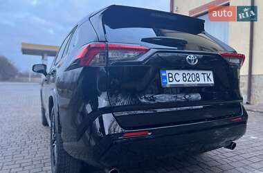 Позашляховик / Кросовер Toyota RAV4 2022 в Львові