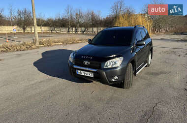 Позашляховик / Кросовер Toyota RAV4 2006 в Вінниці