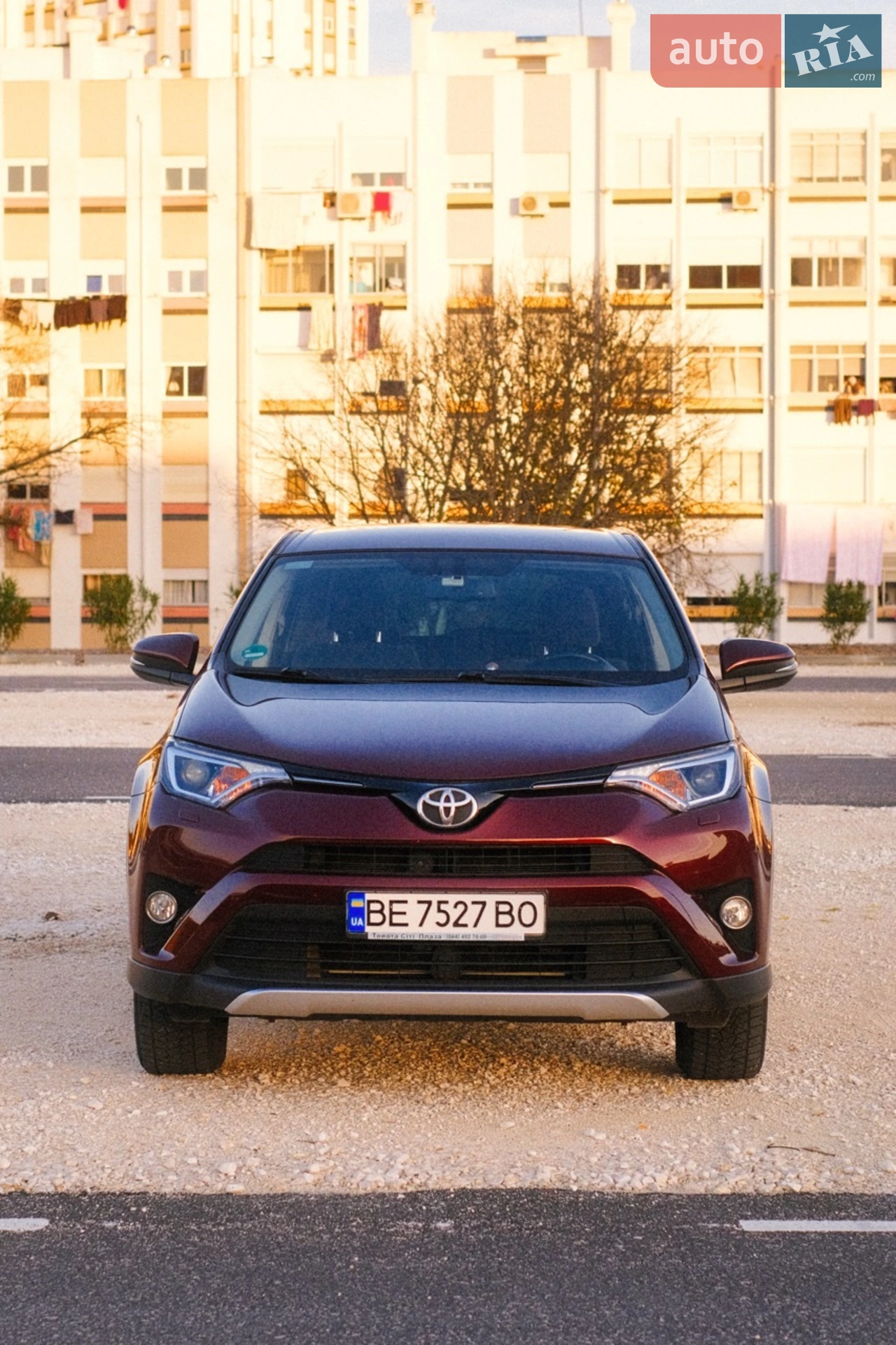2016 Toyota RAV 4 - мініатюра 12
