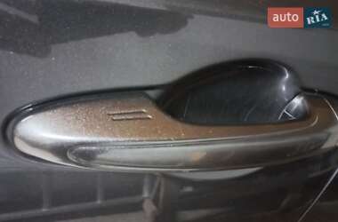 Внедорожник / Кроссовер Toyota RAV4 2013 в 