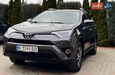 Позашляховик / Кросовер Toyota RAV4 2016 в Вінниці