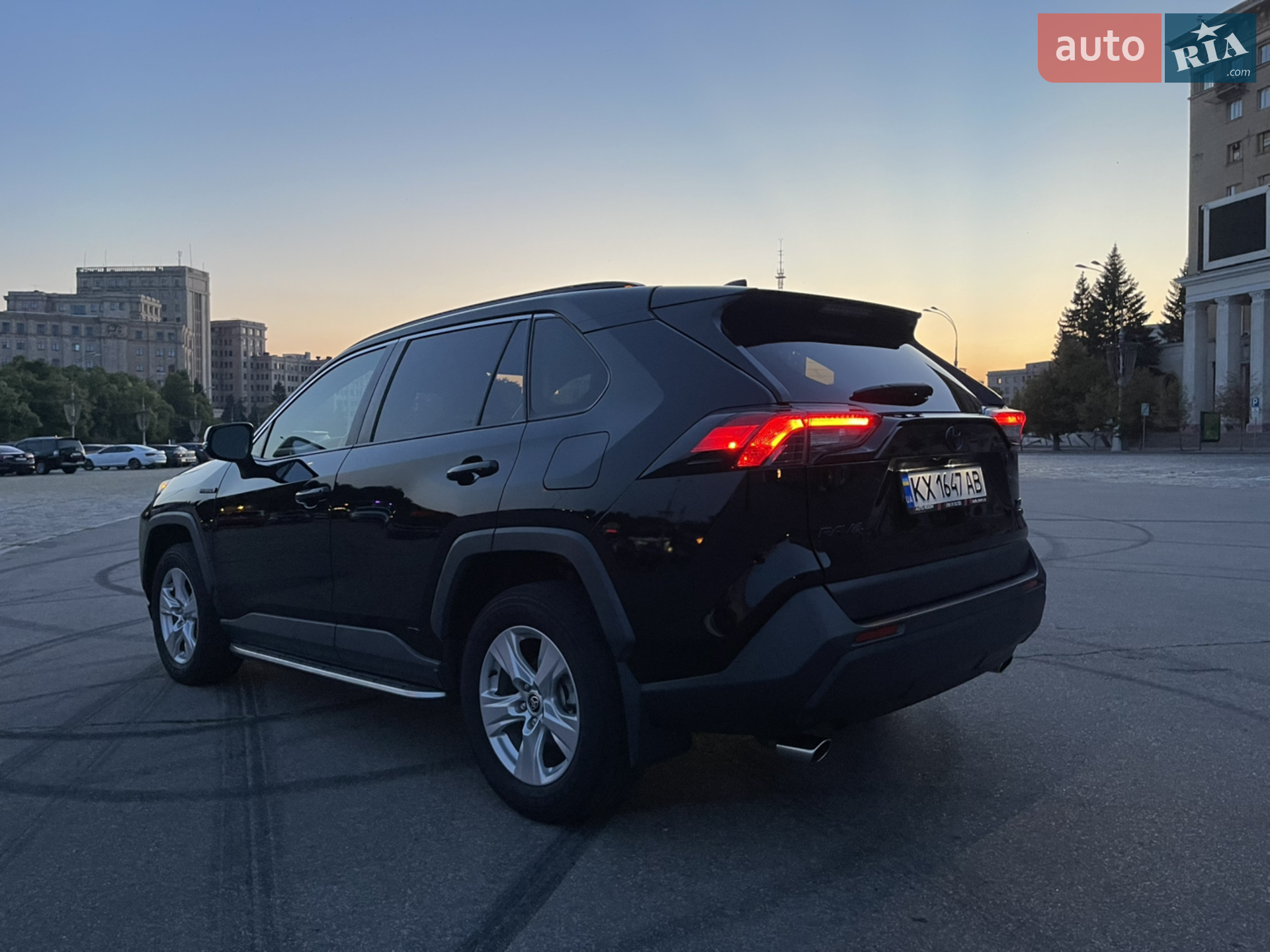 2019 Toyota RAV 4 - мініатюра 7