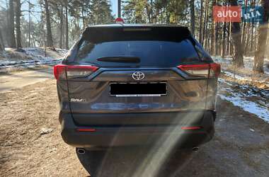 Позашляховик / Кросовер Toyota RAV4 2020 в Черкасах