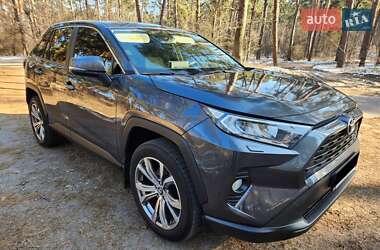 Позашляховик / Кросовер Toyota RAV4 2020 в Черкасах