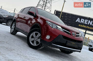 Внедорожник / Кроссовер Toyota RAV4 2013 в 