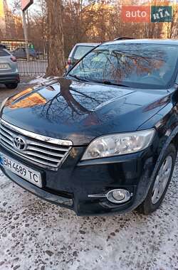 Позашляховик / Кросовер Toyota RAV4 2010 в Одесі