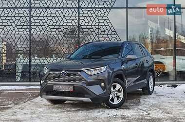 Позашляховик / Кросовер Toyota RAV4 2019 в Києві