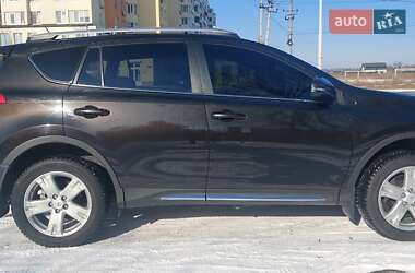 Внедорожник / Кроссовер Toyota RAV4 2014 в Борисполе