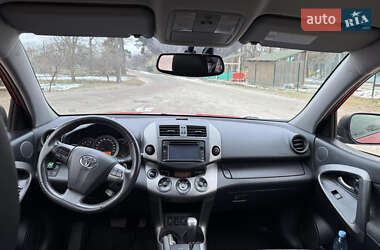 Позашляховик / Кросовер Toyota RAV4 2012 в Борисполі