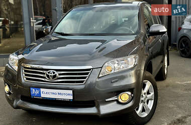 Внедорожник / Кроссовер Toyota RAV4 2011 в Киеве