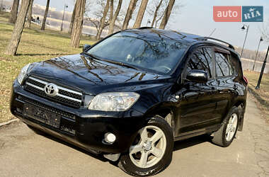 Позашляховик / Кросовер Toyota RAV4 2006 в Києві