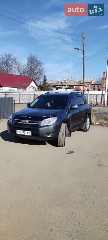 Позашляховик / Кросовер Toyota RAV4 2008 в Черкасах