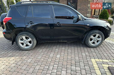 Внедорожник / Кроссовер Toyota RAV4 2008 в Малинцах