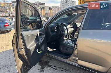 Позашляховик / Кросовер Toyota RAV4 2010 в Хмельницькому