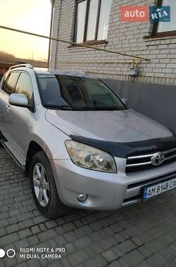 Внедорожник / Кроссовер Toyota RAV4 2008 в Чуднове